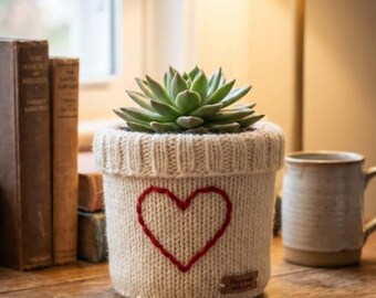 Crochet Plant Pot Cover Pattern | Heart Cozy (Digital Download)
