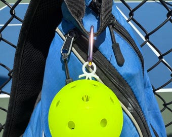 Pickleball Clip Holder V2 – Low-Profile Ball Holder Keychain for Bags & Backpacks