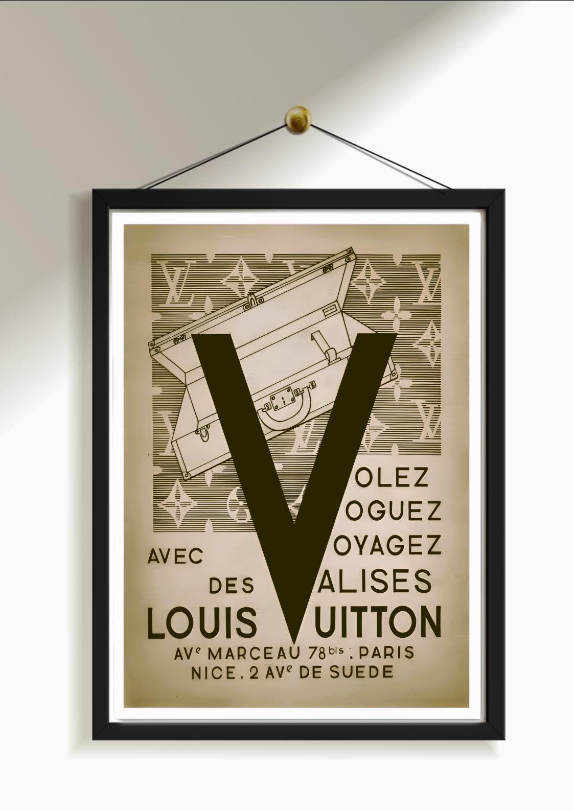 LOUIS VUITTON vintageポスター Matted Vintage Art Deco Louis Vuitton Trunk Print | Chairish