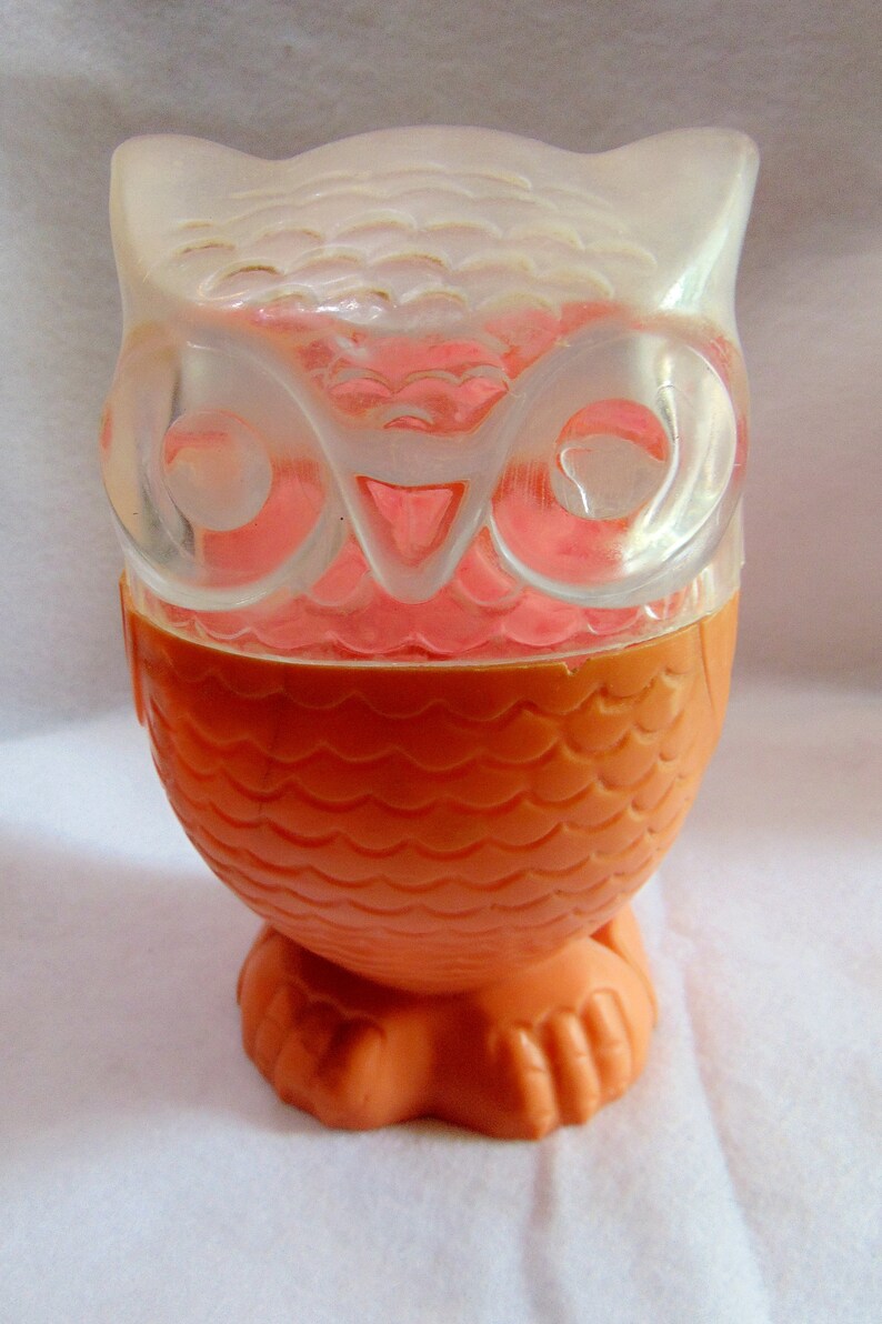 Giftique 1978 with Powder and Puff Bird Dresser Accessory Vanity Decor Pink Plastic Power Box Bathroom Decor Vintage Owl Power Box