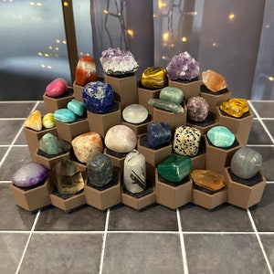 Edudif Rock Display Case Crystal Display Shelf Adjustable Dividers Wooden  Rock Collection Box 25 Grids Shadow Box with Shelves