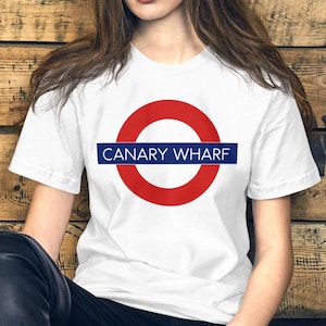 Canary Wharf London Underground T-Shirt – Trending London tshirt – Iconic London Souvenir – Trending London Tube Tee – UK Travel Gift
