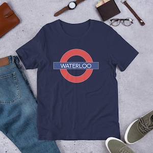 Waterloo London Underground T-Shirt – Trending London tshirt – Iconic London Souvenir – Trending London Tube Tee – UK Travel Gift