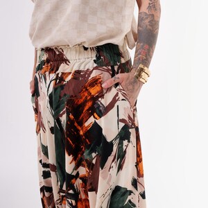 Organic summer outfit set with breathable cotton top and relaxed fit harem pants, gender neutral bohemian style
