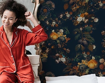 Noir Garden Wallpaper | Urbanwalls