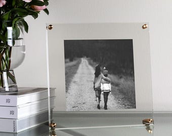 8x8" or 10x10 Acrylic Bevel Tabletop Float Frame for Photos