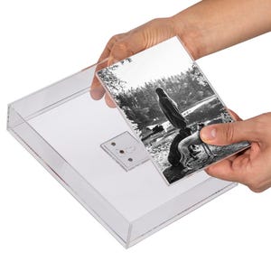 Clear Magnetic Float Frames