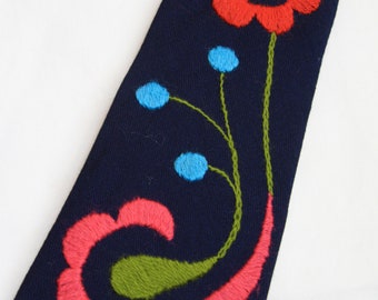 Bunad inspired necktie men's neck tie Norwegian embroidery hand embroidered May 17 festdrakt Norway