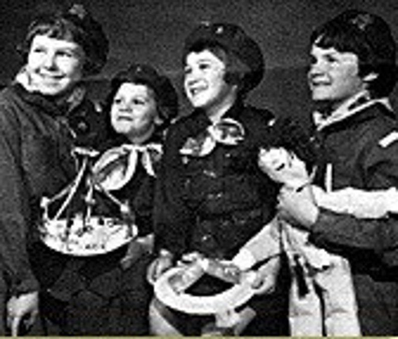 Vintage Brownies Scarf Canadian Girl Guides Etsy