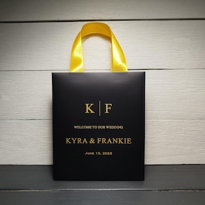 20 Wedding Welcome Bags, Personalized Wedding Bags with satin ribbon handles, Wedding Guests Favors, Custom Welcome Bags, Wedding Gift Bags