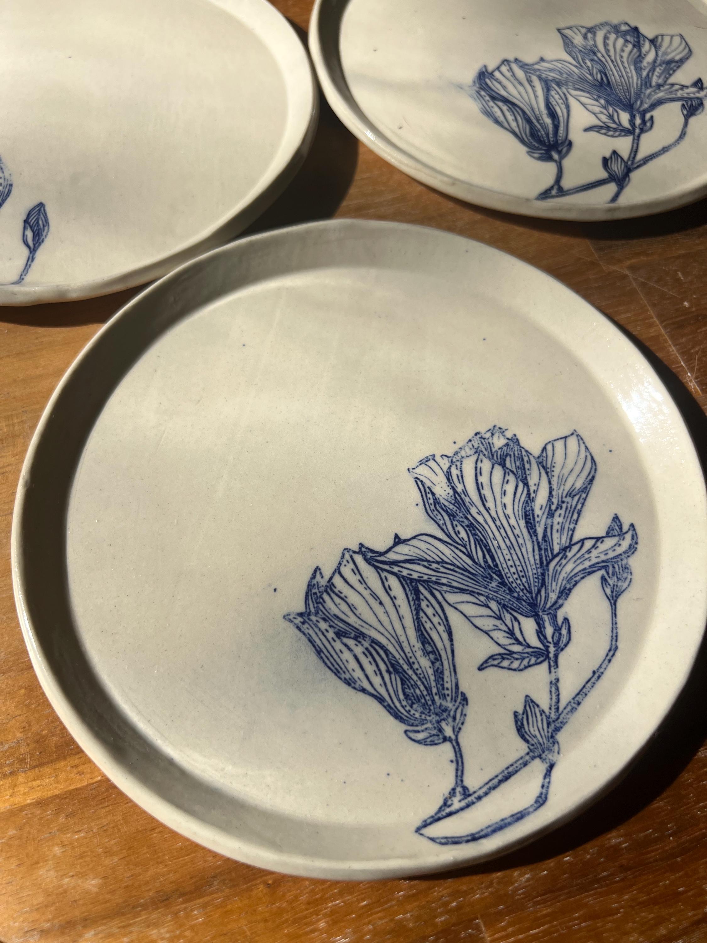 ブルーフローラルボタニカルデザートプレート - フランス風7インチ