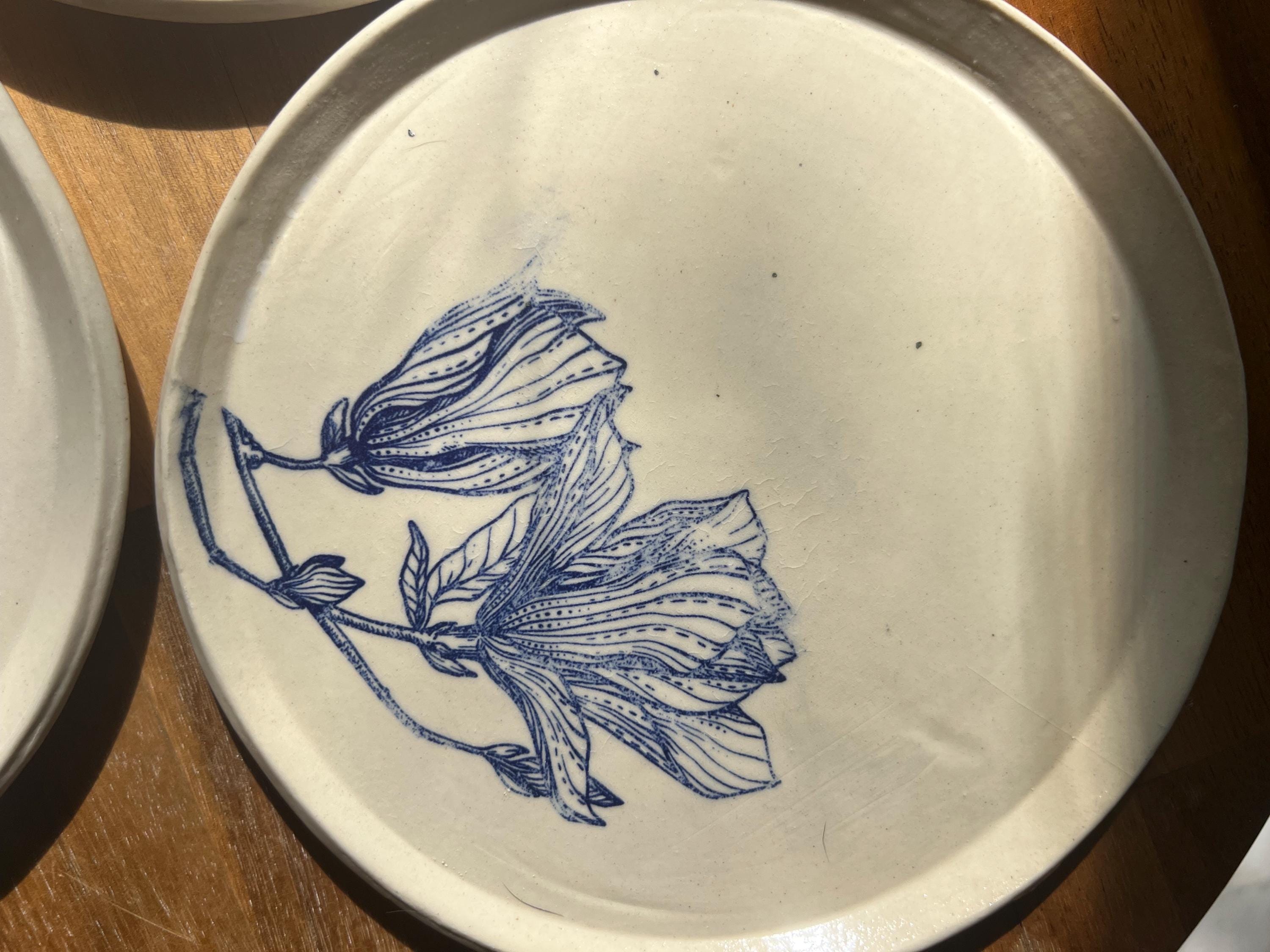 ブルーフローラルボタニカルデザートプレート - フランス風7インチ