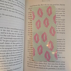 kissy lips bookmark