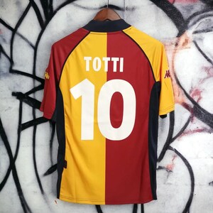 2001-02 ROMA Retro Football Shirt 10 TOTTI Soccer Jersey