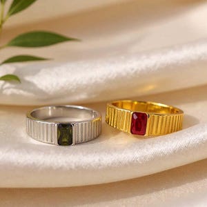 Baguette Birthstone Ring, Birthstone Customized Ring, Birthstone Wedding Ring, Personalized Birthstone Engagement Ring, Birthstone Jewelry