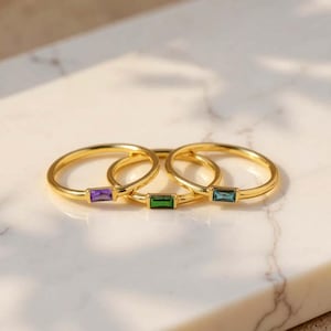 Birthstone Customized Ring, Birthstone Wedding Ring, Birthstone Keepsake ring, Birthstone Anniversary Ring, Baguette Birthstone Ring For Mom