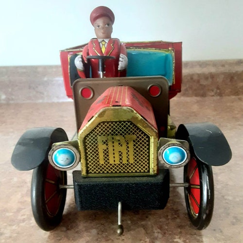 Italian Tin Toy Truck Premiata Ditta shops Transporto Cafe, Fiat