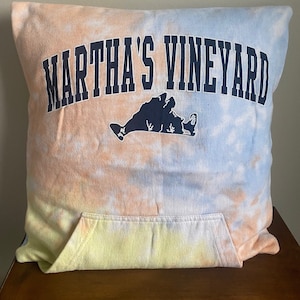 Martha&#39;s Vineyard 16x16 Pillow Cover