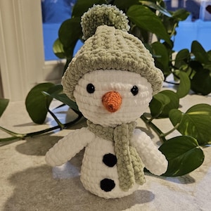 Crocheted Snowman Amigurumi