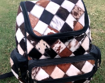Mochila de patchwork de piel de vaca tricolor: mochila de piel con pelo hecha a mano