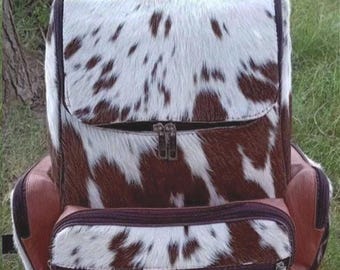 牛革バックパック、本革リュックサック旅行バッグ