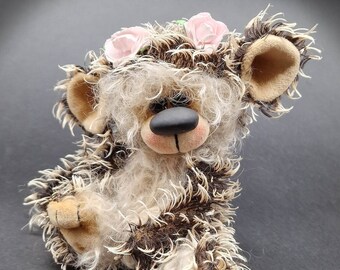 Quill a 5-6 inch mohair Hedgehog by Bears of Bath