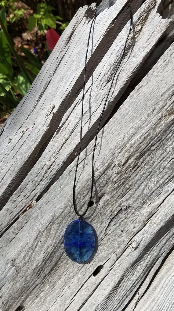 Lovely Handmade Blue Glass Necklace - image 6