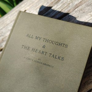 Cuaderno rayado "All my Thoughts and Heart Talks" completamente nuevo con una hermosa tapa dura de estilo vintage de Anthropologie. imagen 4