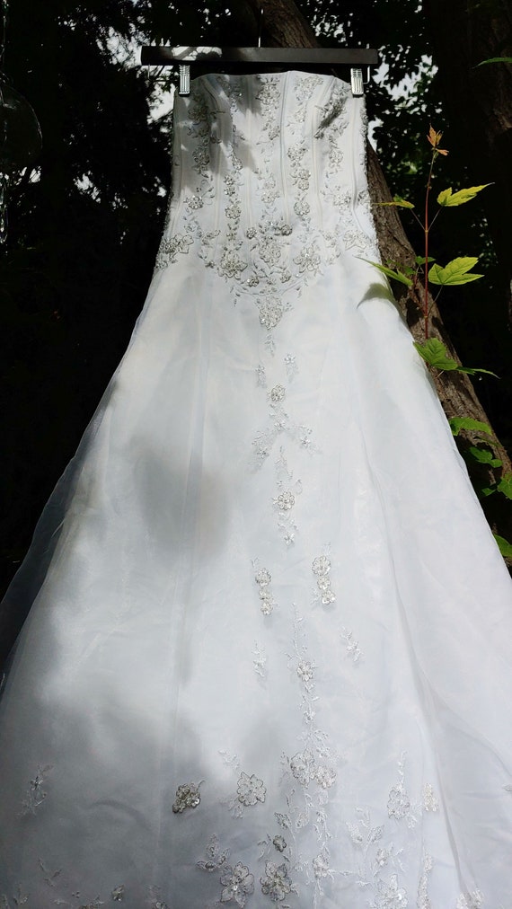 Vintage Floral Wedding Dress Size 4 - image 6