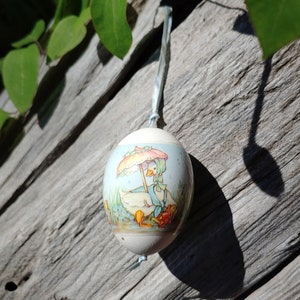 Vintage Hallmark 1985 Real Easter Egg Ornament with Duck and Ducklings