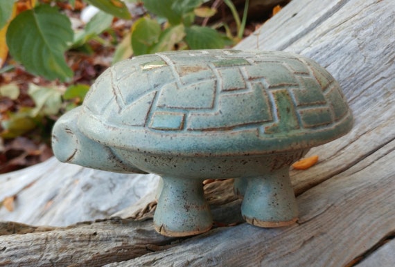Handmade Ceramic Turtle Box - image 5