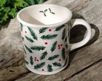 RETIRED Vintage Sur La Table Pine and Holly Christmas Mug