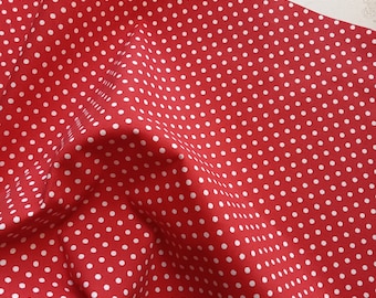 Red and White Polka Dot Fabric Fat Quarter (22x18 inches)