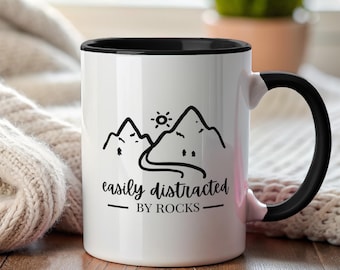 Leicht abgelenkt von Rocks Tasse | Nicht alle, die wandern auf der Suche nach coolen Rocks Retro Reisebecher einzigartige Kaffeebecher Bergbecher Campingbecher