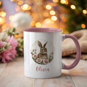 Taza de conejito de Pascua personalizada con nombre Regalo para amantes de los conejos Primavera para su baby shower de conejo Taza de café de conejo linda personalizada, canasta de niña