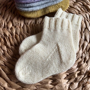 Baby socks, knitted socks, handmade socks, wool socks , organic knitted socks, baby shower gift, handknit baby socks