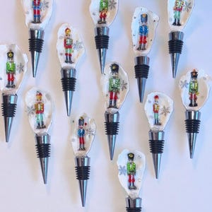 Tapones de vino con forma de cascanueces: decoración navideña con diamantes de imitación