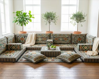Divano Majlis arabo tradizionale, divano componibile a L con motivo kilim, cuscino orientale personalizzato in pallet, arredamento per soggiorno in stile turco