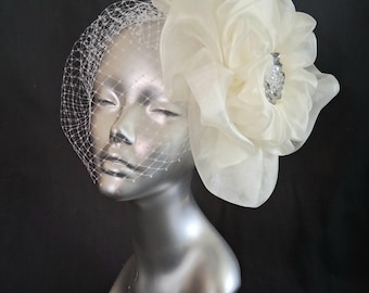 Ivoor bloem chiffon bruids tovenaar-bloem zendspoel-haarbloem clip-ivoor vogelkooi blusher