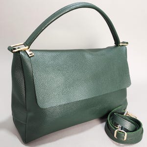 Bolso de piel verde, bolso de hombro, bolso informal mediano para mujer, bolso de mujer hecho a mano, bolso de piel tipo cartera, bolso elegante.