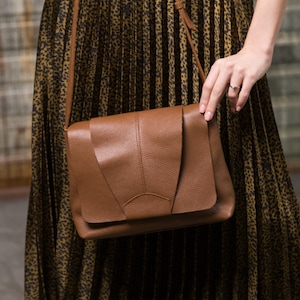 Leather Messenger Bag, Leather Crossbody Bags for Women, Genuine Leather Shoulder Bag, Brown Women&#39;s Handbag, Birthday Gift for Her
