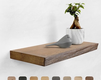 tømmermann Wandregal Schweberegal massiv Eiche | Farbe Whiskey | Bücherregal Holz Regal mit Baumkante Hängeregal Regalbrett Wandboard