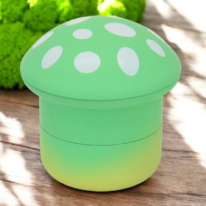 Mushroom grinder – Funny 4-Piece Tobacco & Spice Grinder – 50mm Metal Manual Grinder Green-Yellow