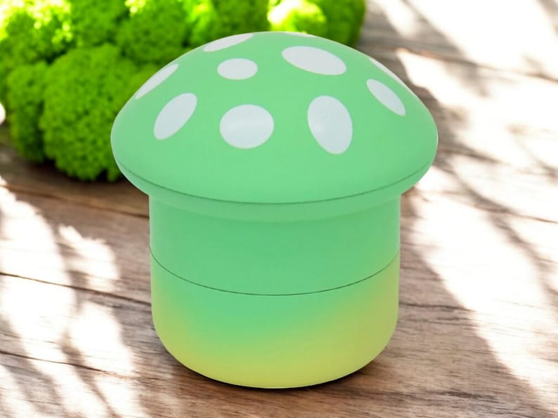 Mushroom grinder – Funny 4-Piece Tobacco & Spice Grinder – 50mm Metal Manual Grinder Green-Yellow
