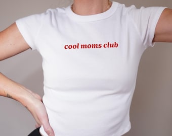 Top court club des mamans cool, t-shirt bébé de l'an 2000, t-shirt fête des mères, cadeau pour maman, chemise d'appréciation de maman, chemise de vie de maman, chemise de maman drôle, chemise à la mode