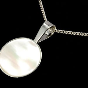 Mother of Pearl Jewelry Gift for Women, Sterling Silver Necklace For Mom, Abalone Shell Beach Wedding Gift for Bride, Bridesmaids