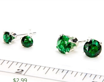 Emerald Earrings May Birthstone Stud Earrings / Sterling Silver Birthstone Jewelry / Green Earrings Gift For Mom Bridesmaid Gift For Her