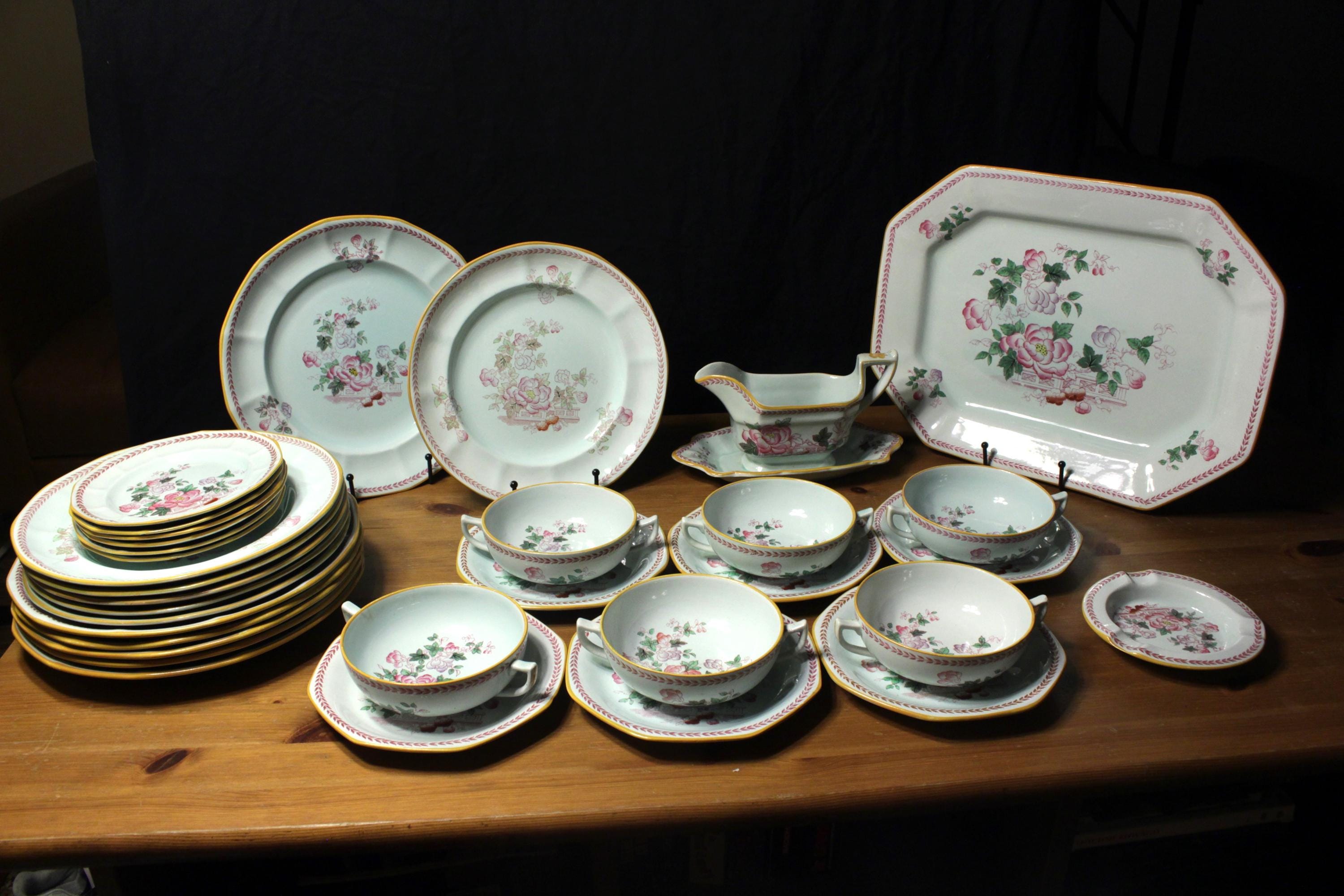 1920s Adams England Calyx Ware Metz Pattern Full Dinner Service for 6 ...