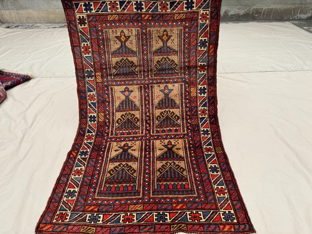 Vintage Bakhtiari Persian Rug 50x31 - Hand-knotted Wool Oriental Rug ...