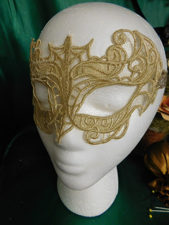 Maschera Carnevale Mezzo Viso Dorata In Tessuto Leggero Con Pizzo E Elastico, Per Feste In Maschera E Balli Veneziani